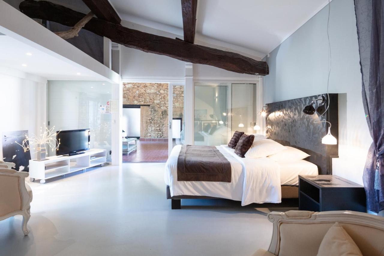 Casa9 Hotel Тюир Екстериор снимка
